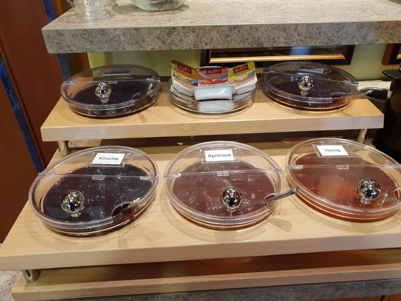 海英瑞希普瑞兹酒店 埃姆登 外观 照片
